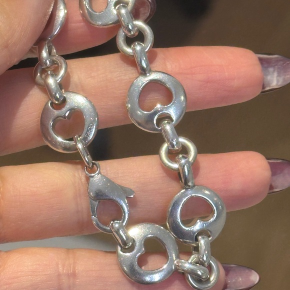 1999 Tiffany & Co. 925 Sterling Silver Stencil Heart Cut Out Bracelet - Picture 6 of 8